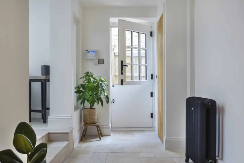 interior-beeston-stable-1920×1280